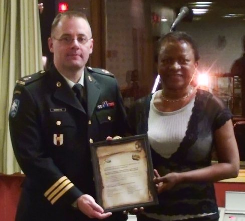 Lcol Martin Barrette Édith Mukakayumba